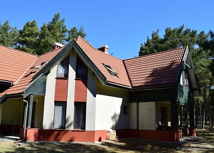 Comfortable Homes Close To The *